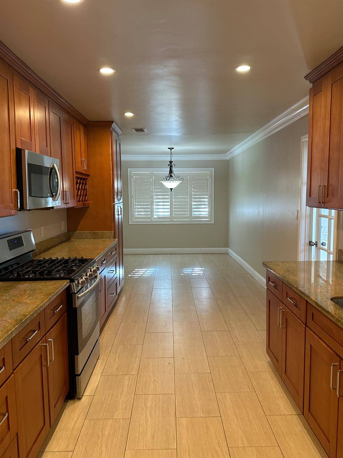 Stockton, CA 95209,1740 Portola AVE