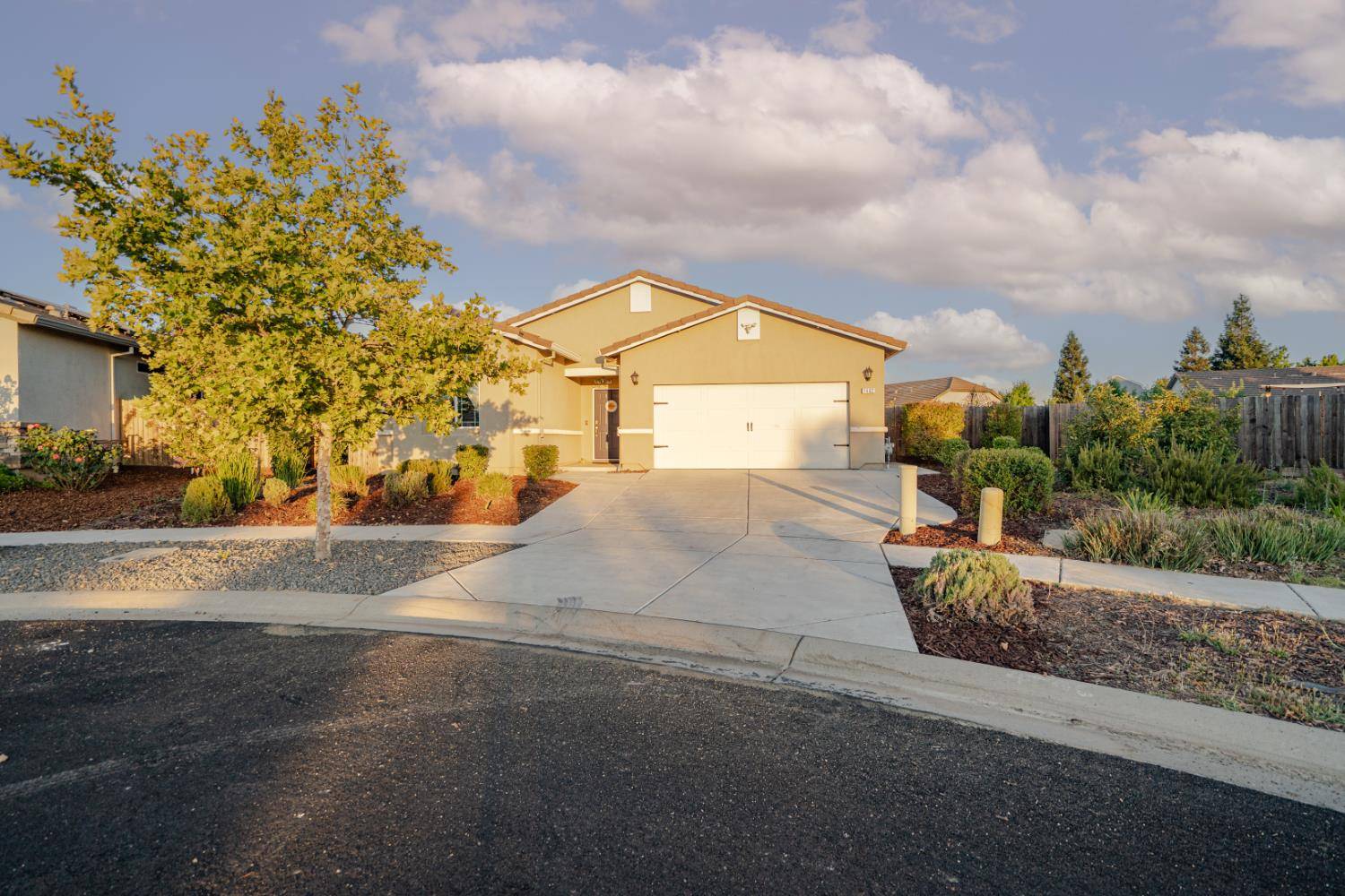 1462 Heartland DR, Plumas Lake, CA 95961