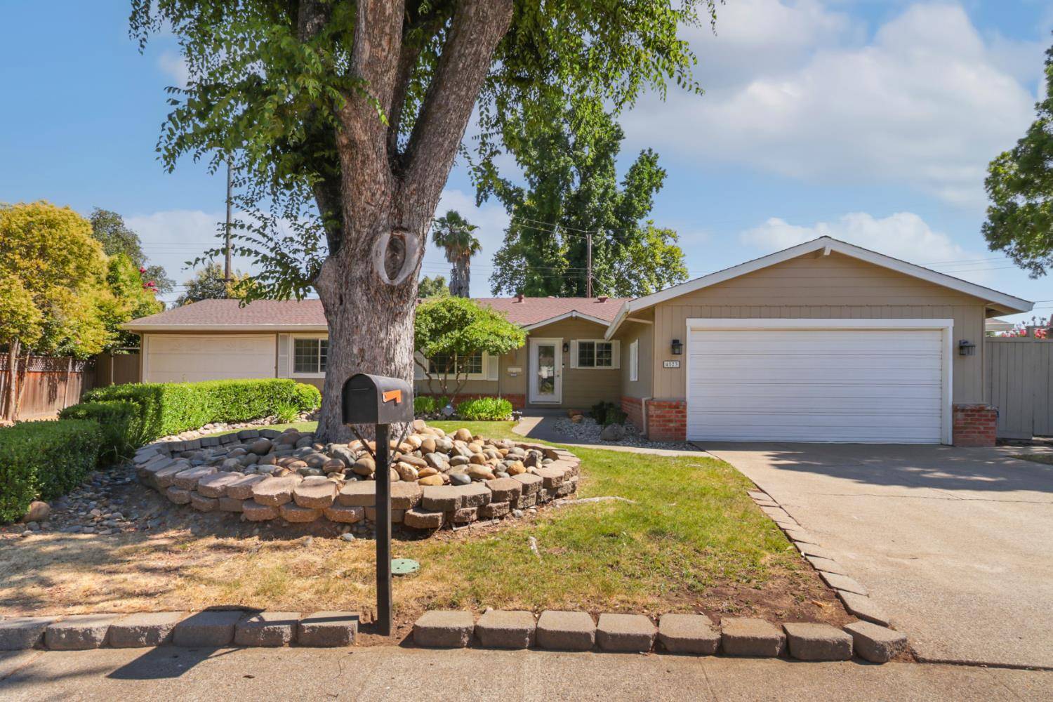 4523 Lehigh CT, Sacramento, CA 95841