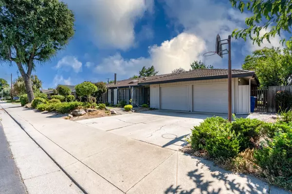Los Banos, CA 93635,1838 Hillview DR