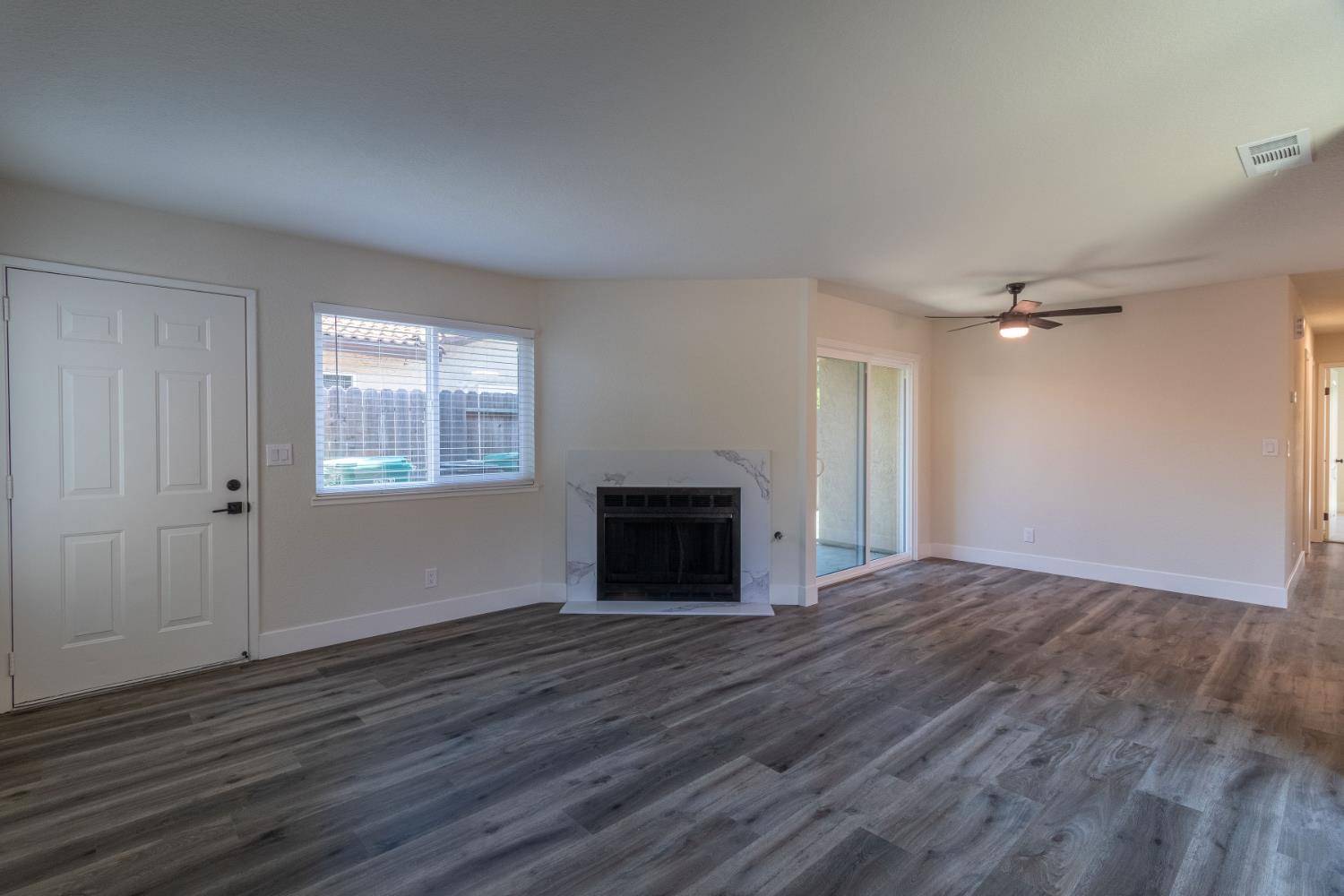 Stockton, CA 95210,8720 Fox Creek DR #36