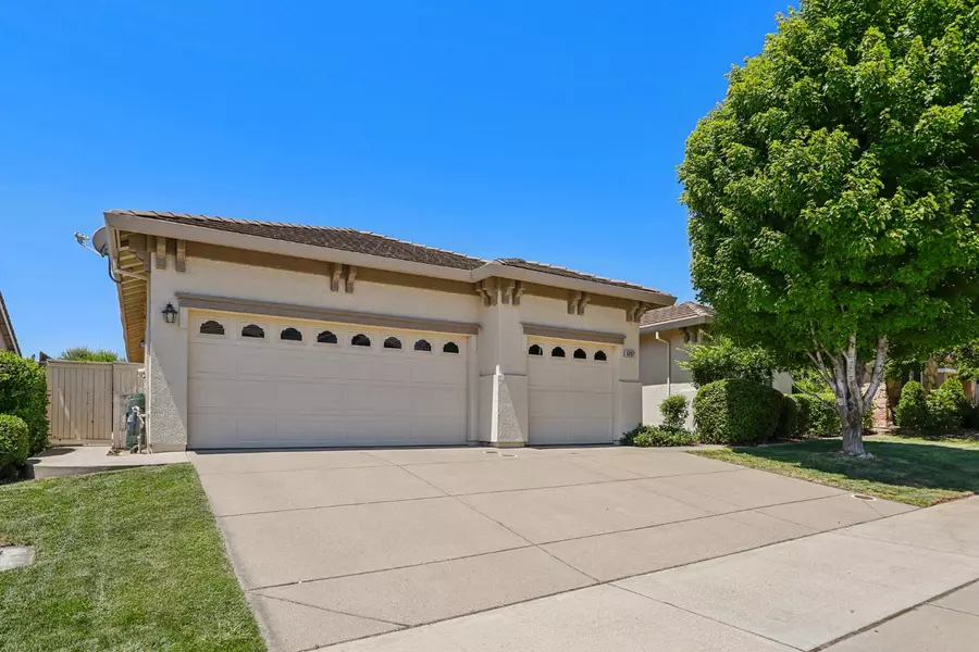 6097 Crater Lake DR, Roseville, CA 95678