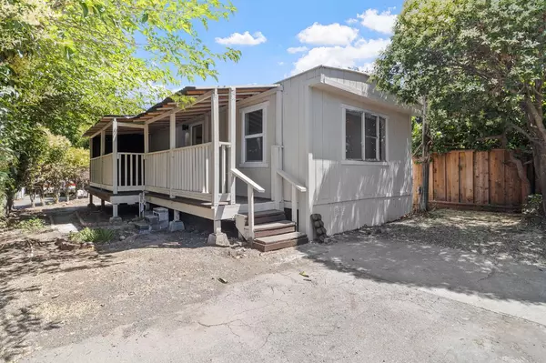 828 Olivina AVE #11, Livermore, CA 94551