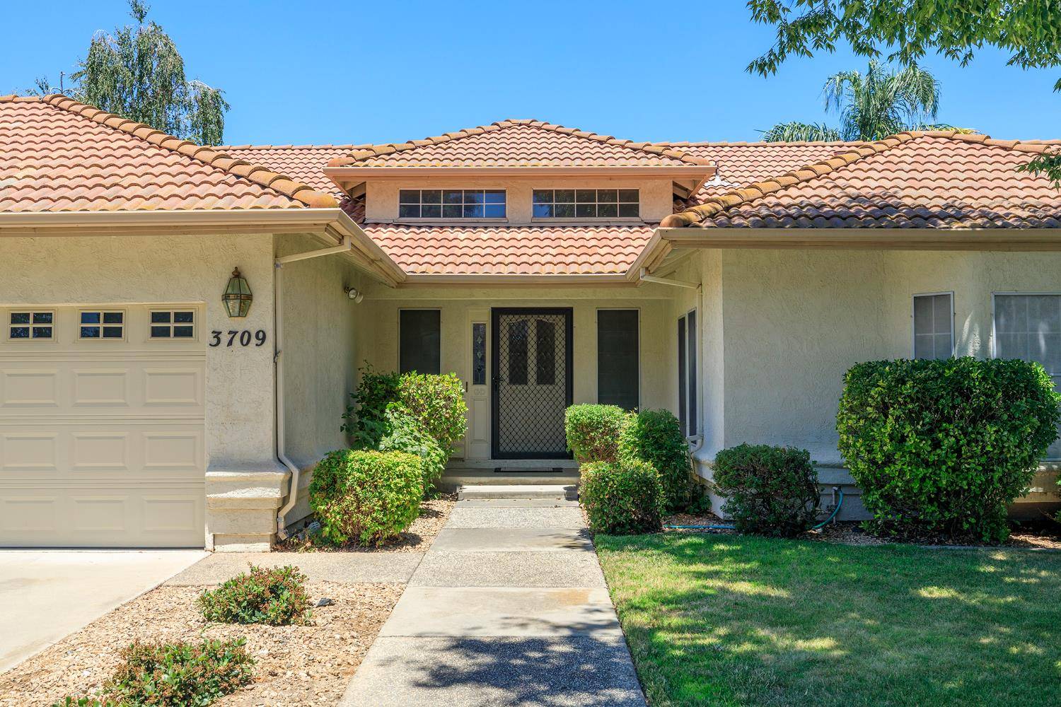 Modesto, CA 95355,3509 Springcreek DR