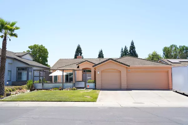 1231 Canevari DR, Roseville, CA 95747