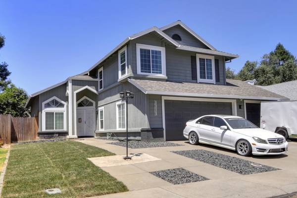 8916 Hollowstone WAY, Sacramento, CA 95828