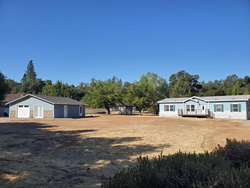 2550 White Oak RD, Rescue, CA 95672