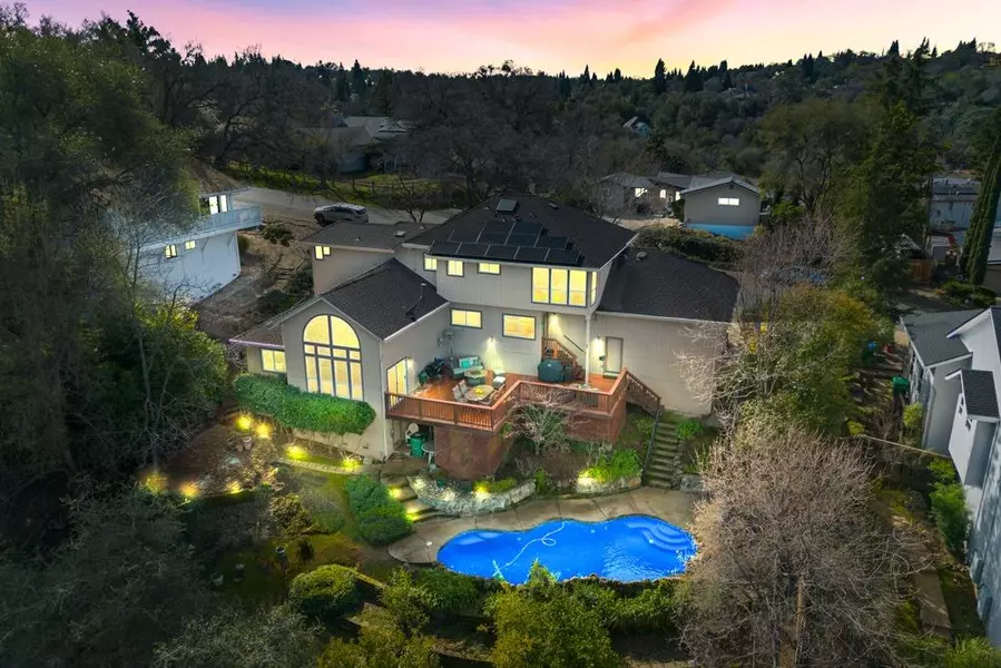1633 Loma Verde DR, El Dorado Hills, CA 95762