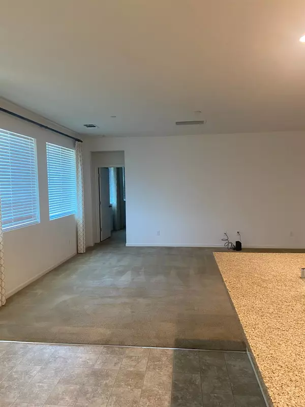 Sacramento, CA 95838,3524 Alberghini ST