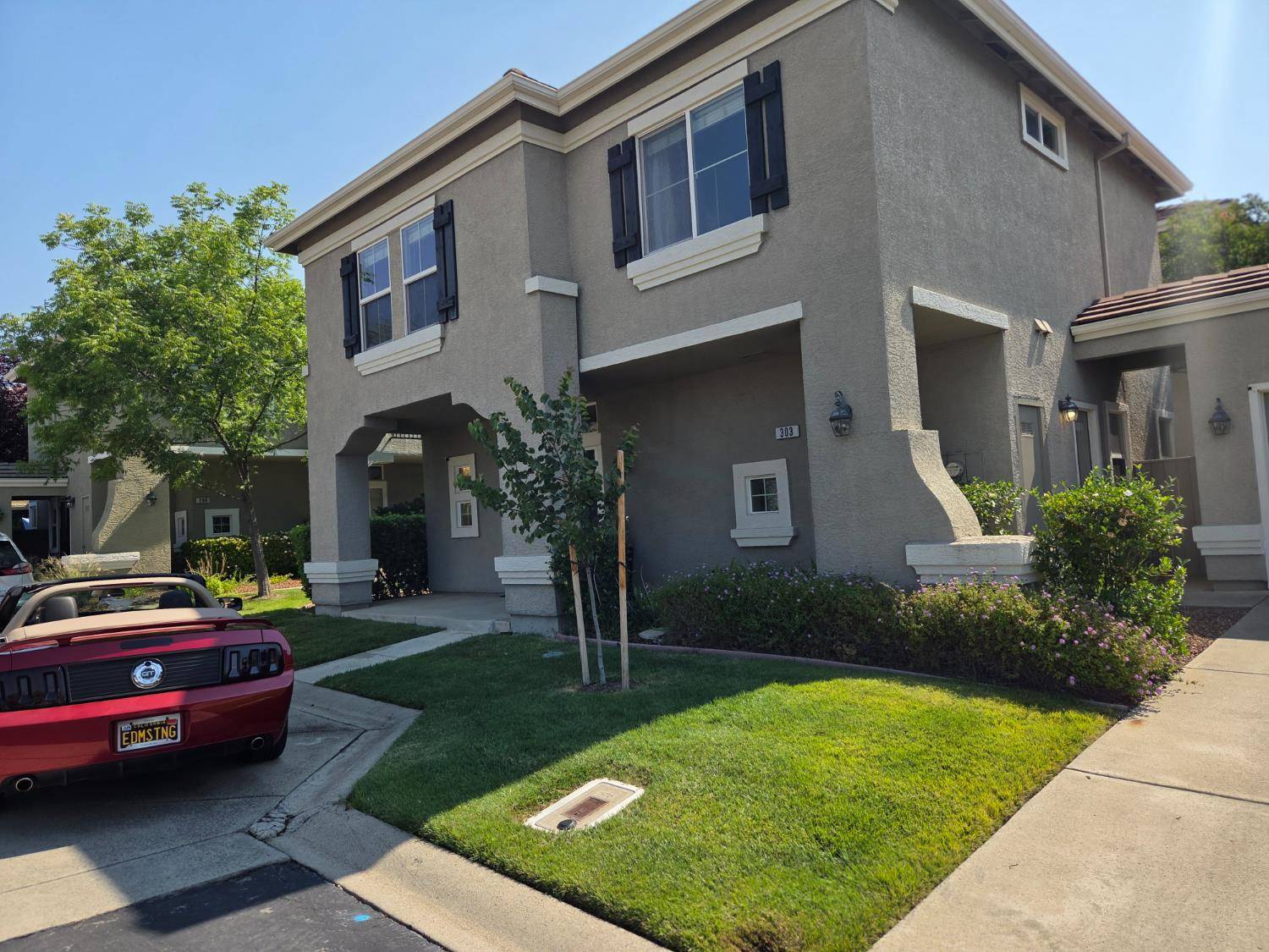 303 Marsalla DR, Folsom, CA 95630