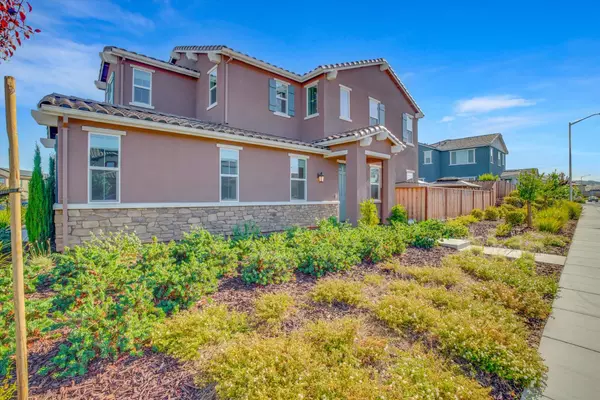 Antioch, CA 94531,5300 Vivaro Way