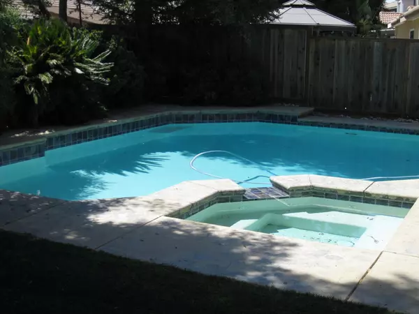 Turlock, CA 95382,3006 Silver Oak CT