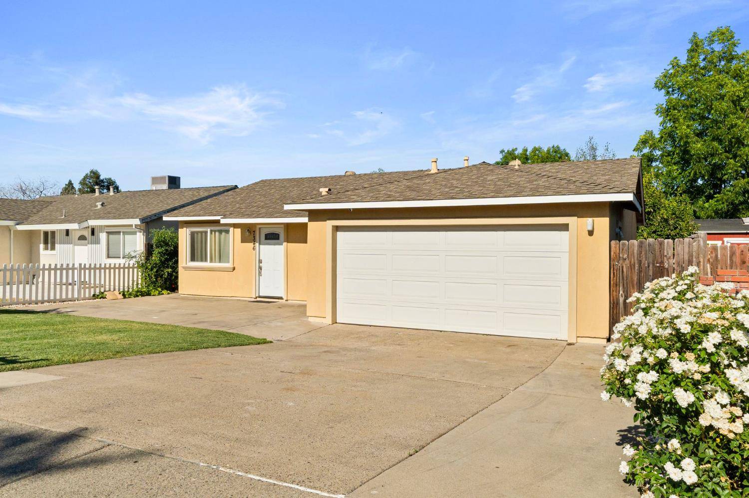 North Highlands, CA 95660,7346 Holbrook WAY