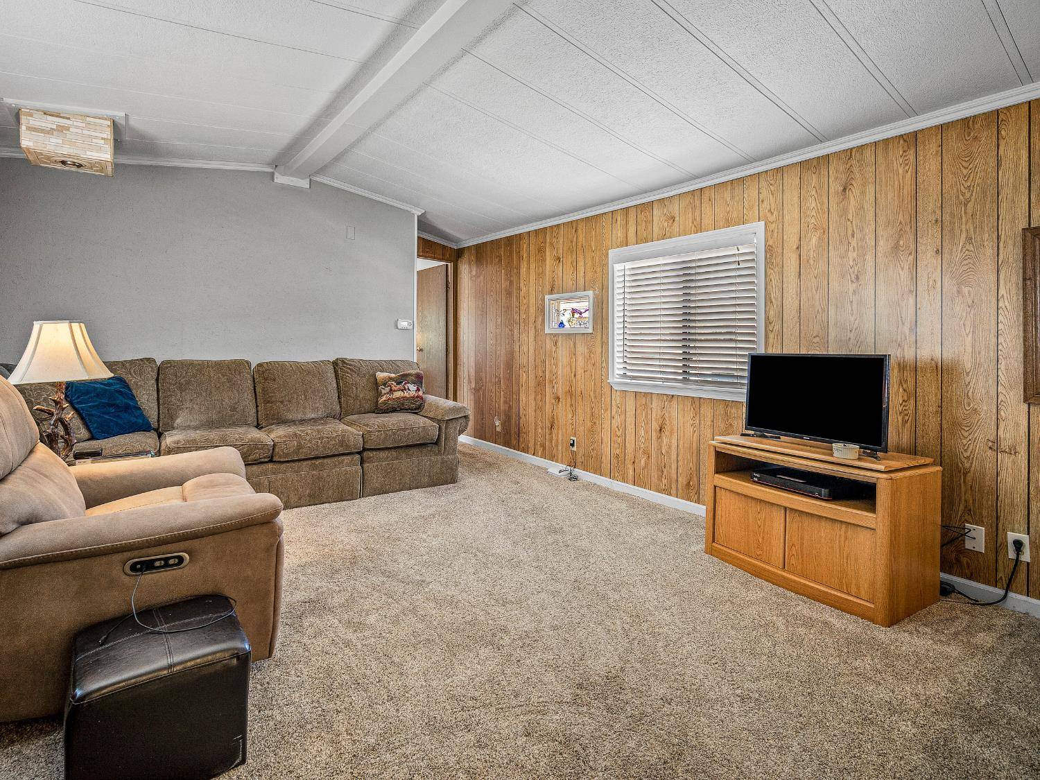 Diamond Springs, CA 95619,350 Pleasant Valley RD #37