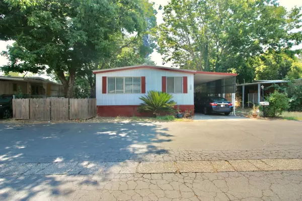 Chico, CA 95973,3156 Esplanade #300