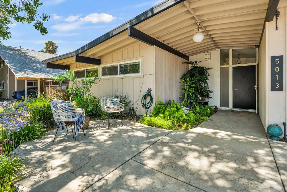 Sacramento, CA 95841,5013 Hemlock Street