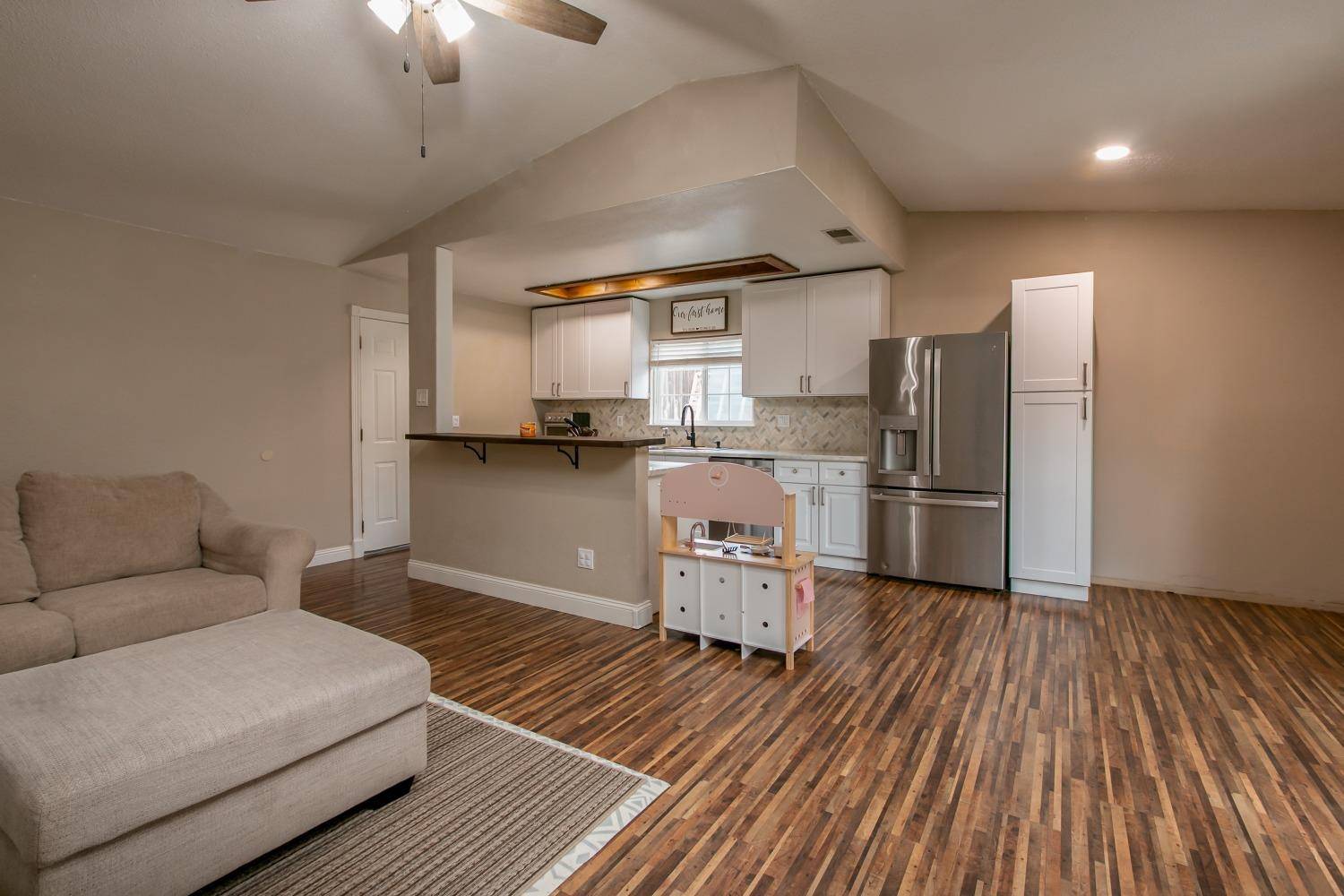 Orangevale, CA 95662,9192 Pershing AVE