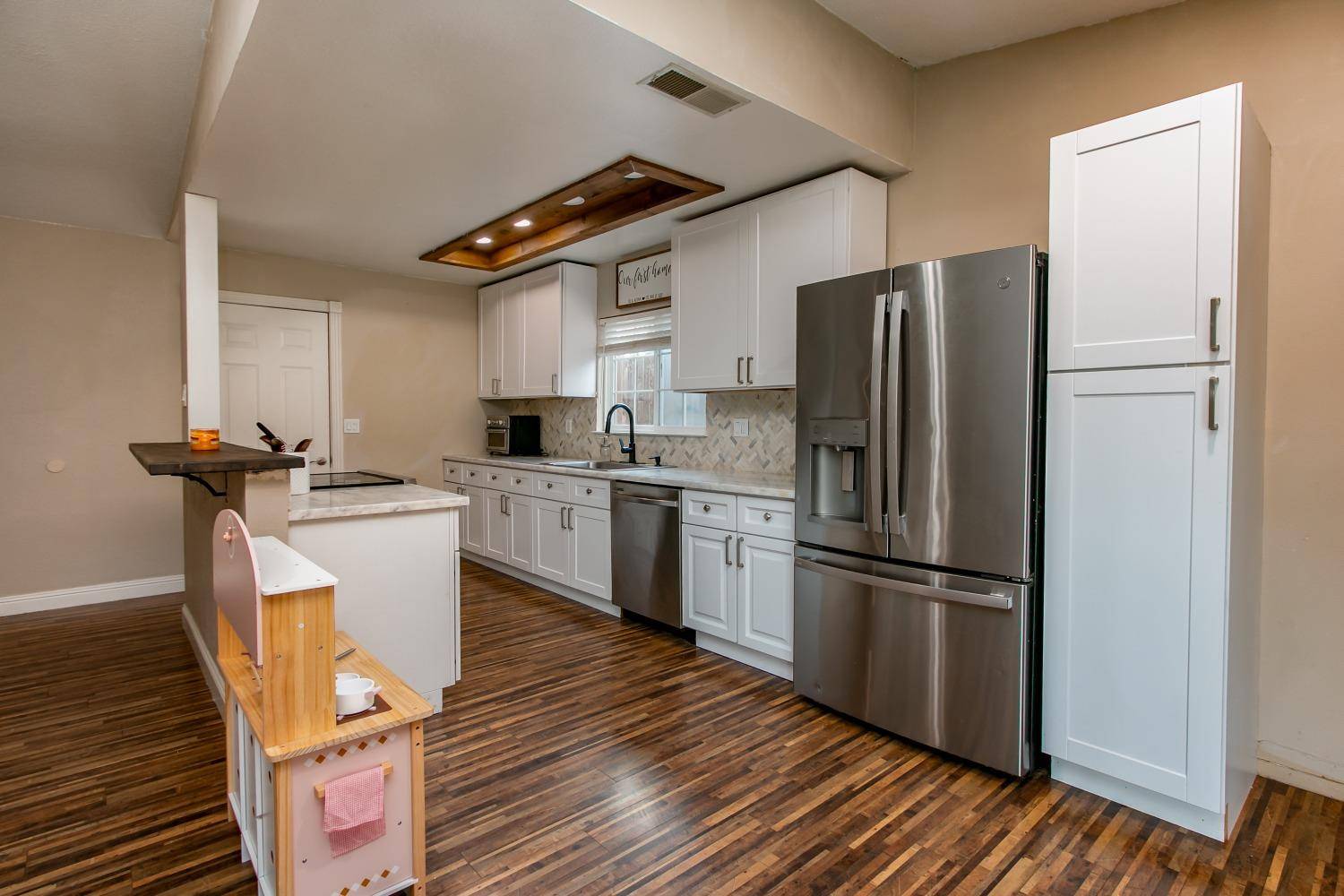 Orangevale, CA 95662,9192 Pershing AVE