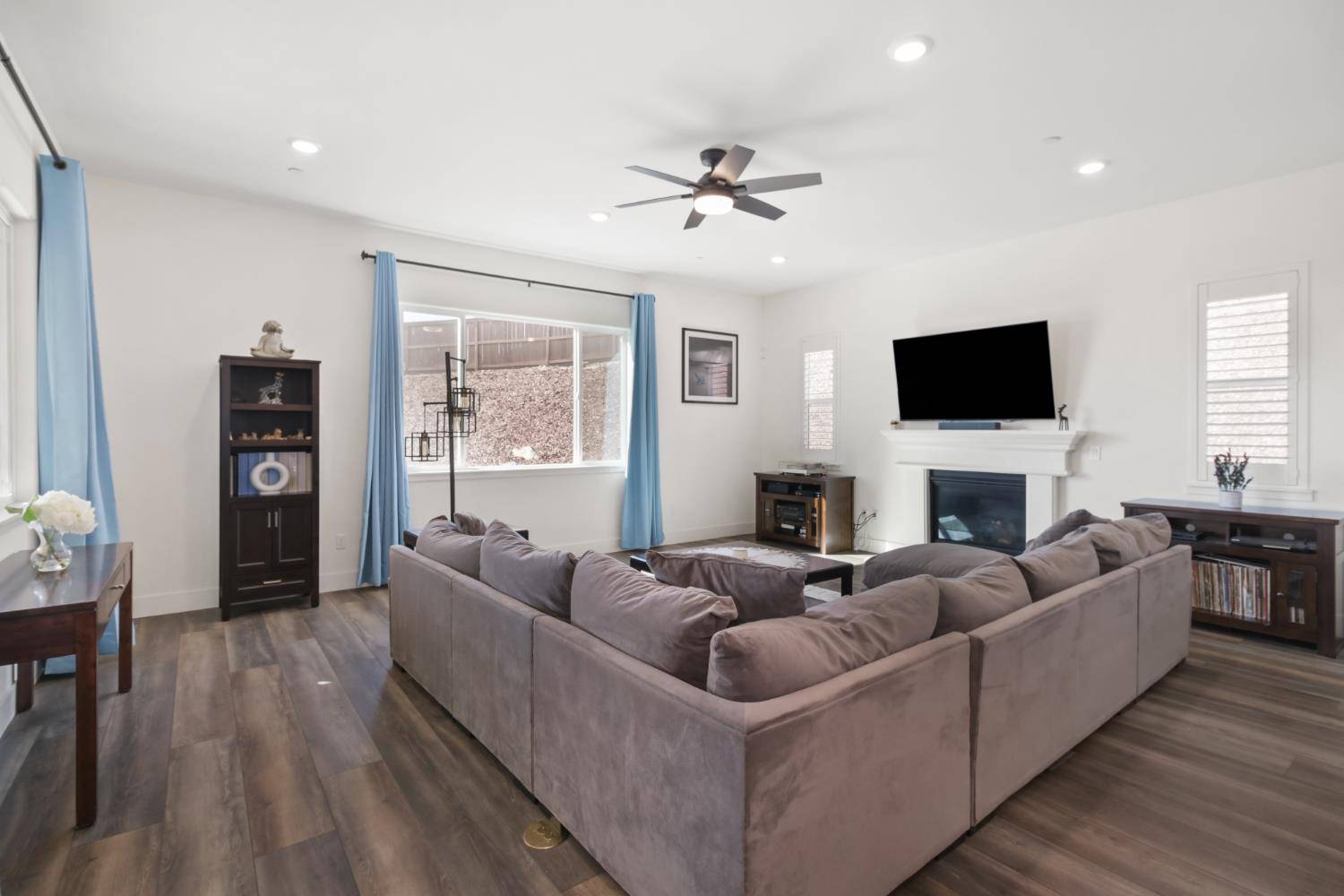 El Dorado Hills, CA 95762,310 Milazzo CT
