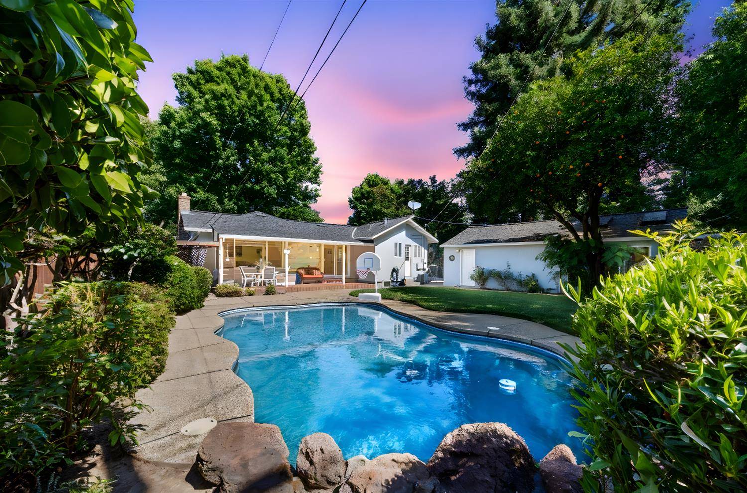 Sacramento, CA 95819,153 Ada WAY