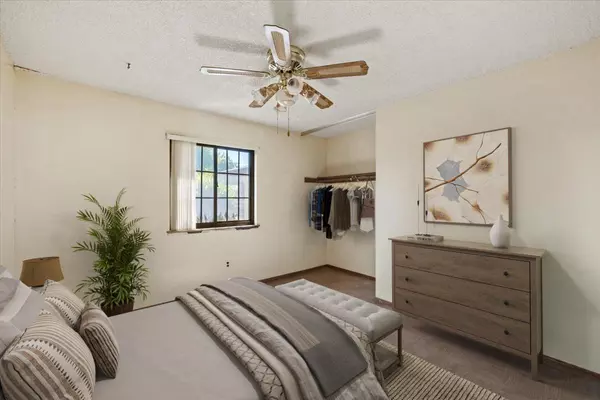 Sacramento, CA 95832,7921 Albion WAY