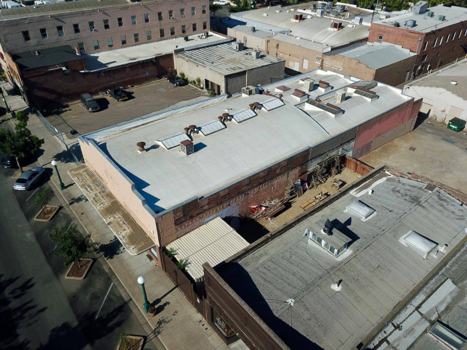 Lodi, CA 95240,21 S Sacramento ST
