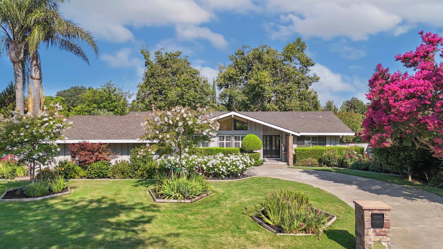 El Macero, CA 95618,44060 N El Macero DR