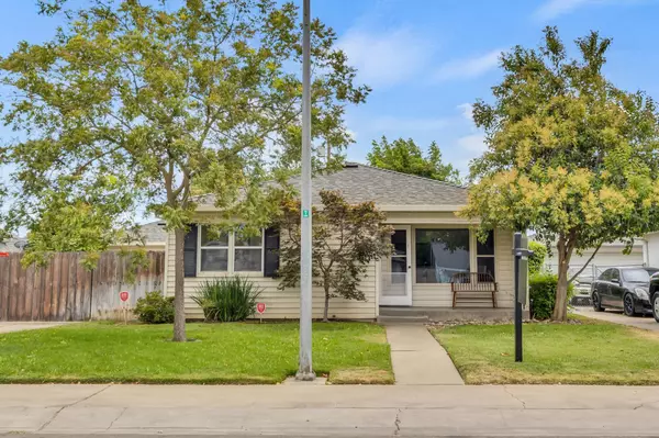 700 Cardinal ST, Lodi, CA 95240