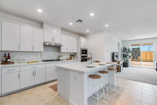 Lincoln, CA 95648,301 Trout Creek CT