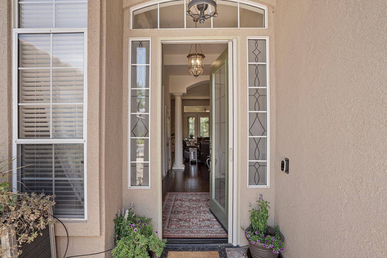 1109 Oak View DR, Ione, CA 95640