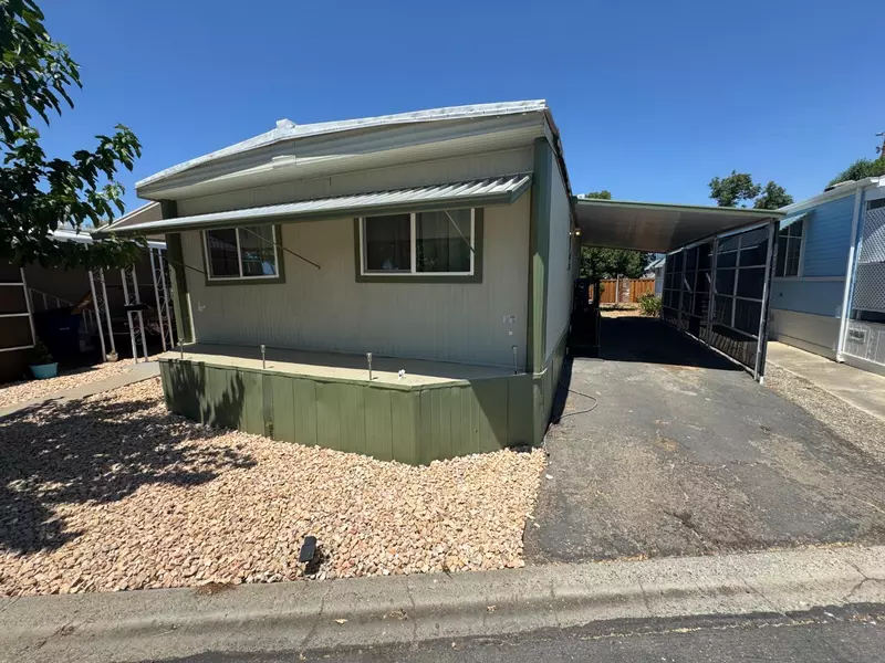 1400 Meredith Ave #3, Gustine, CA 95322