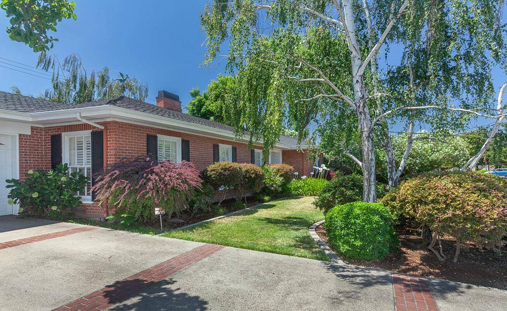 Stockton, CA 95204,1060 W Monterey AVE
