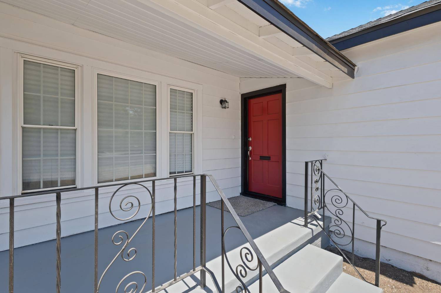 Merced, CA 95340,365 E Main ST