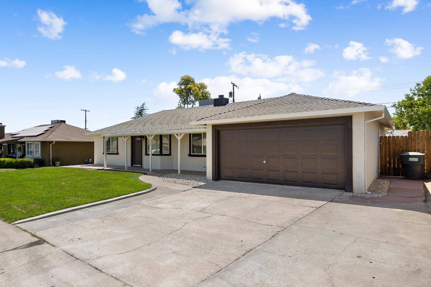 North Highlands, CA 95660,6237 San Martin ST