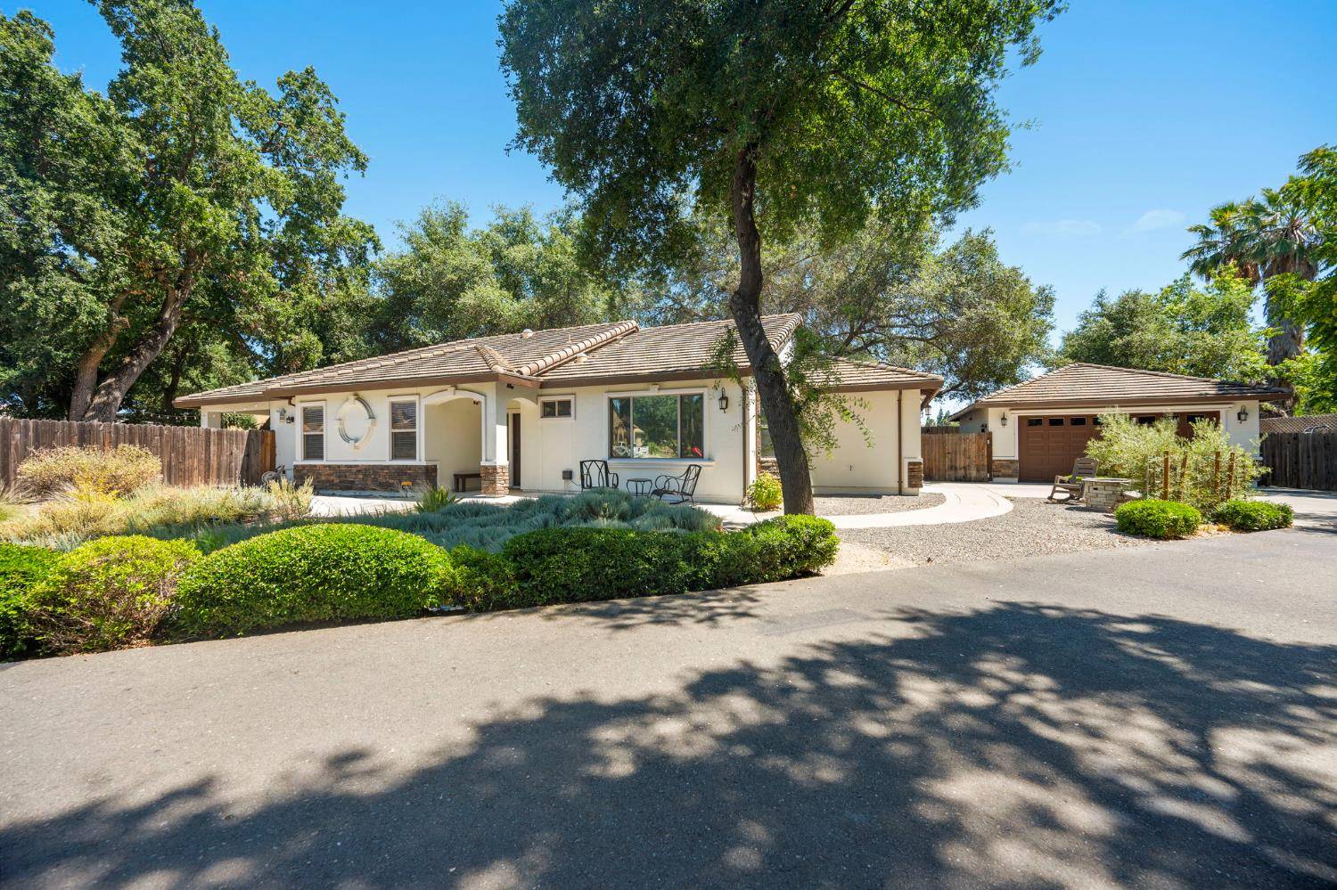 Sacramento, CA 95841,4340 Garden Oak CT