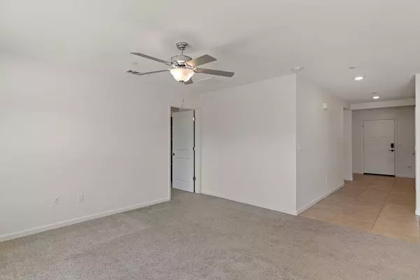 Waterford, CA 95386,12084 Royal CT