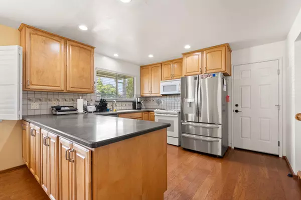 Fair Oaks, CA 95628,4344 Walali WAY