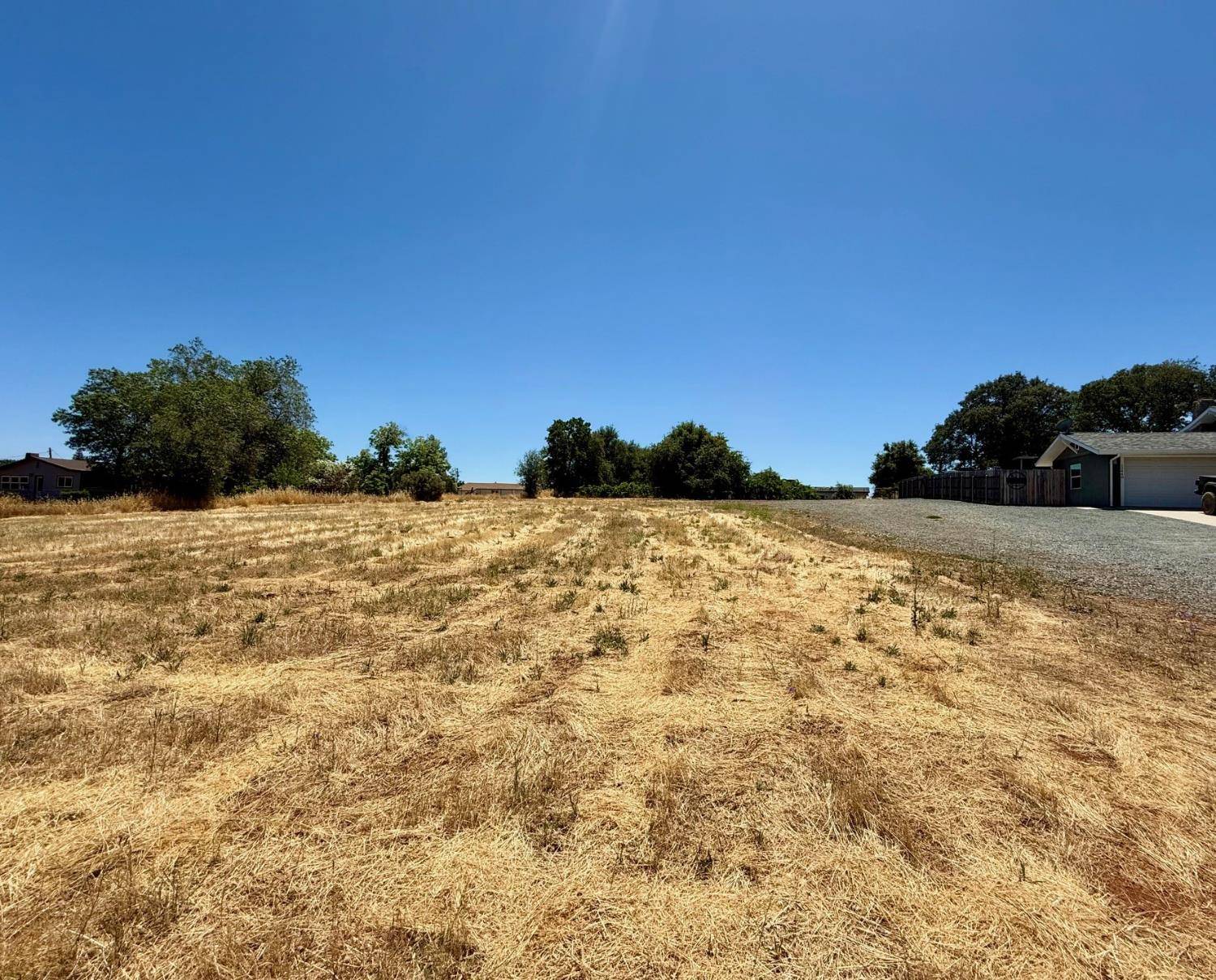 12450 New Airport RD, Auburn, CA 95603