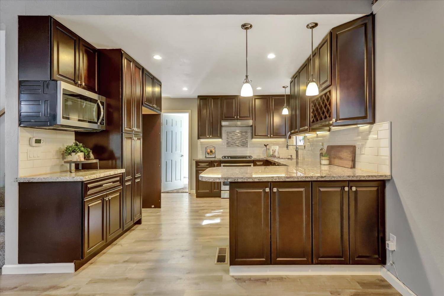 Nevada City, CA 95959,16448 Pasquale RD