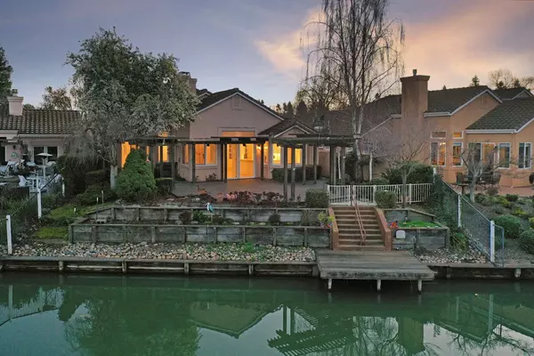 Stockton, CA 95219,3743 Saint Andrews DR