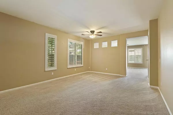 Riverbank, CA 95367,2651 Donner TRL