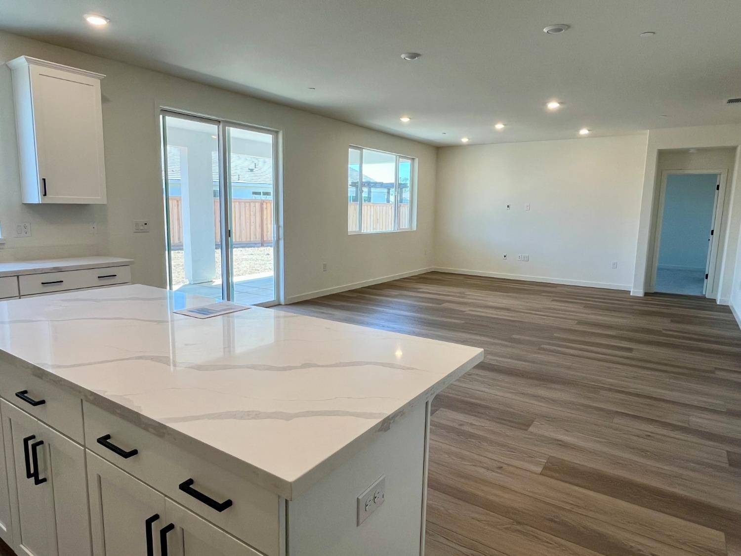 Plumas Lake, CA 95961,1417 Minories DR