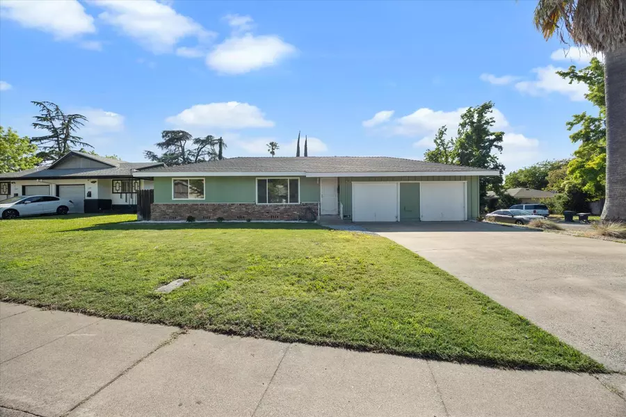 2326 Ramon DR, Sacramento, CA 95825