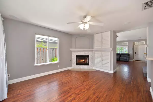 Roseville, CA 95678,609 Garden Park DR
