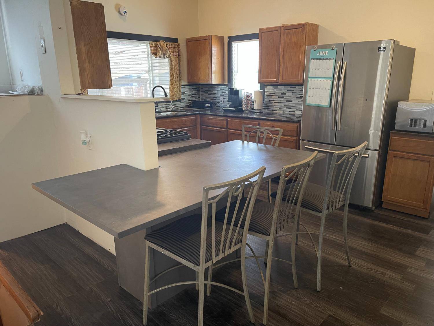 Stockton, CA 95202,122 W Acacia