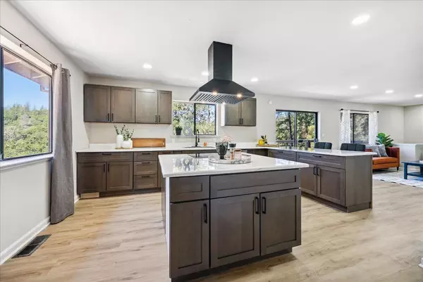 Grass Valley, CA 95949,16947 Patricia WAY