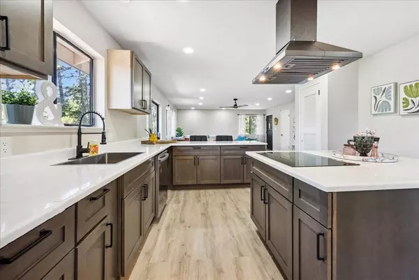Grass Valley, CA 95949,16947 Patricia WAY