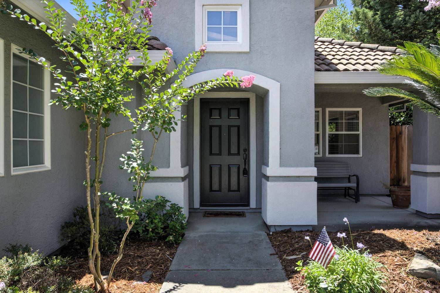 100 Clydesdale WAY, Roseville, CA 95678