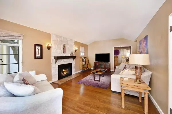 Sacramento, CA 95818,2717 Harkness ST