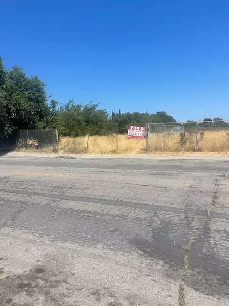 1638 S Argonaut ST, Stockton, CA 95206